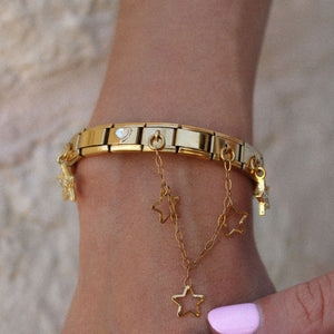 Pulsera con dijes de chile