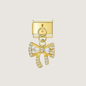Charm Knot